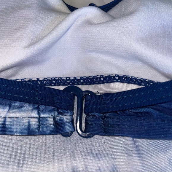 Bobbie Brooks Tie Dye Stripe Flounce Front Halter Tie Swim Top Women’s Medium - Picture 7 of 10